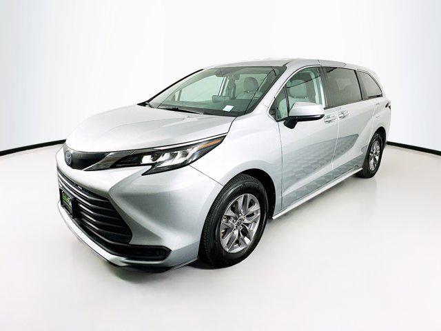 used 2023 Toyota Sienna car, priced at $34,297