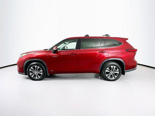 used 2021 Toyota Highlander Hybrid car, priced at $35,397