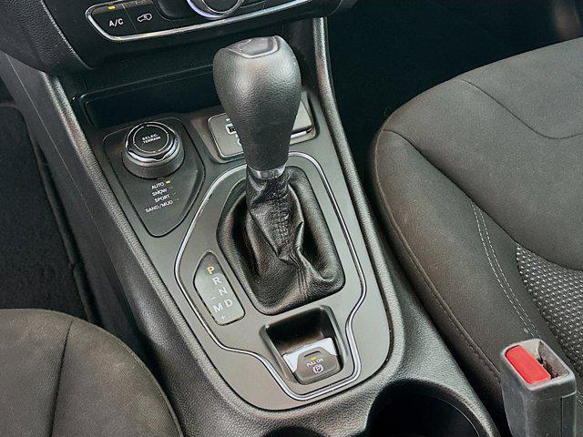 used 2020 Jeep Cherokee car, priced at $13,999