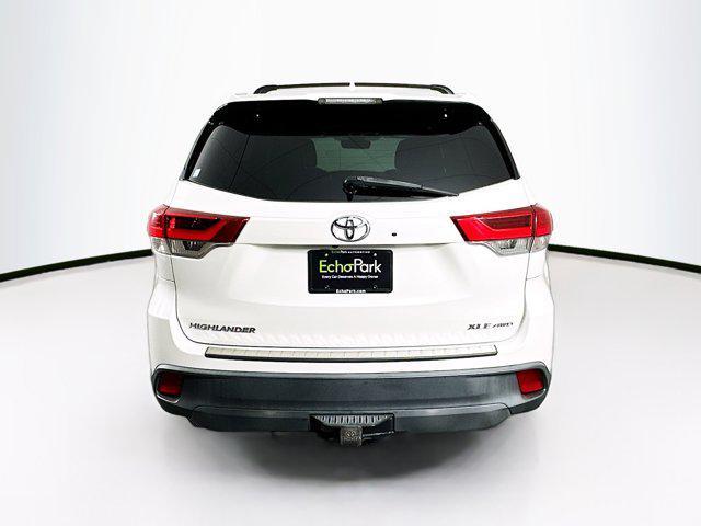 used 2017 Toyota Highlander car, priced at $19,399