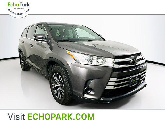 used 2018 Toyota Highlander car, priced at $22,999