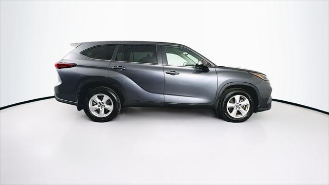 used 2023 Toyota Highlander car, priced at $33,889