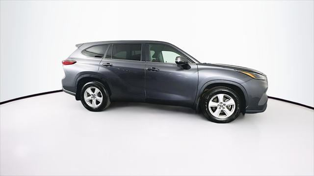 used 2023 Toyota Highlander car, priced at $33,889