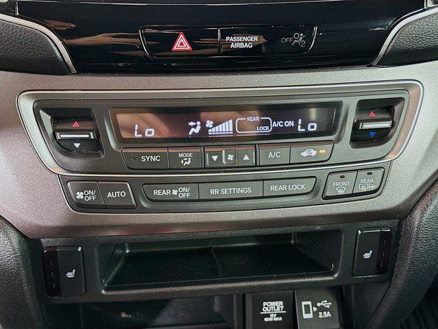 used 2022 Honda Pilot car, priced at $29,197