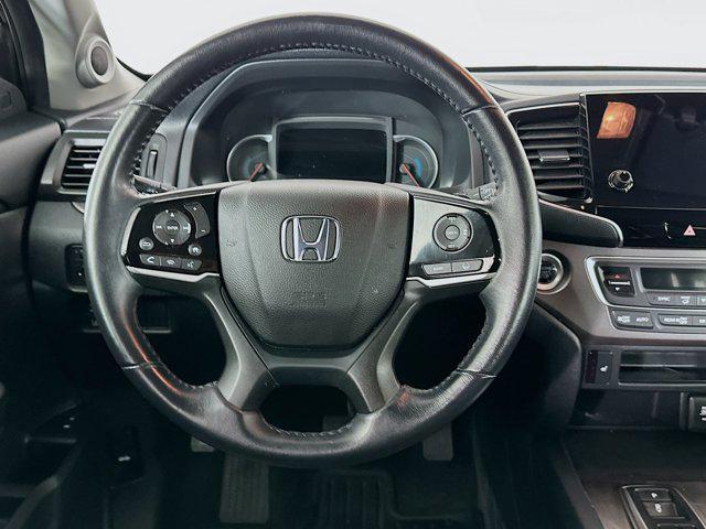 used 2022 Honda Pilot car, priced at $29,197