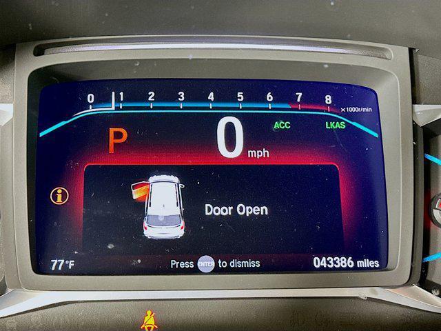 used 2022 Honda Pilot car, priced at $29,197
