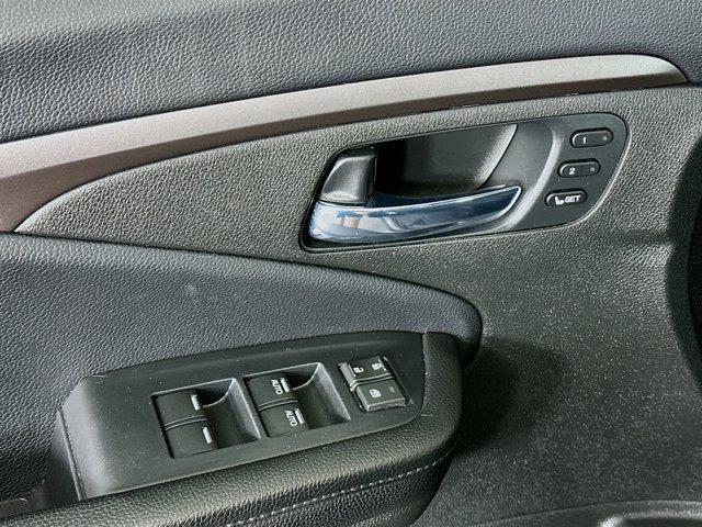 used 2022 Honda Pilot car, priced at $29,197