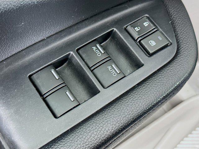 used 2021 Honda Pilot car, priced at $24,899