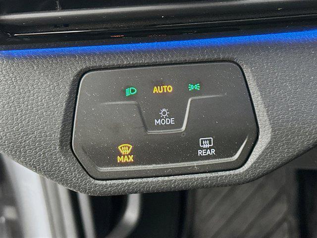 used 2022 Volkswagen ID.4 car, priced at $22,597