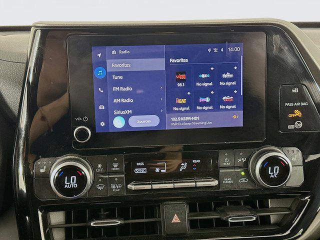 used 2023 Toyota Highlander car, priced at $34,397
