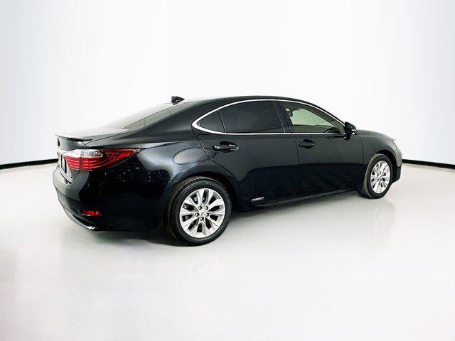 used 2015 Lexus ES 300h car, priced at $18,999