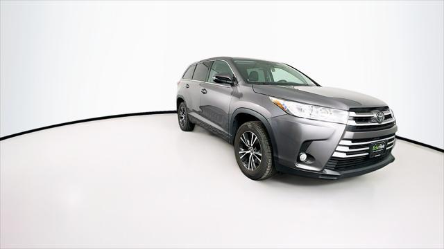 used 2017 Toyota Highlander car, priced at $22,689