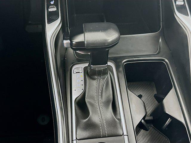 used 2024 Kia Sorento car, priced at $26,297