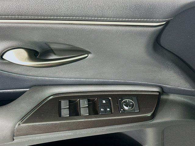 used 2019 Lexus ES 350 car, priced at $29,997