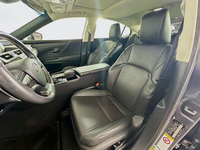 used 2019 Lexus ES 350 car, priced at $29,997