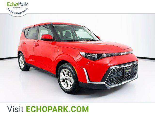 used 2024 Kia Soul car, priced at $14,996