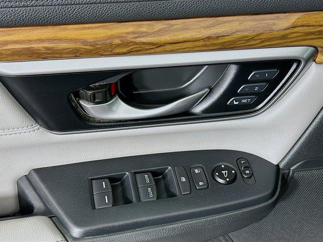 used 2019 Honda CR-V car, priced at $25,499