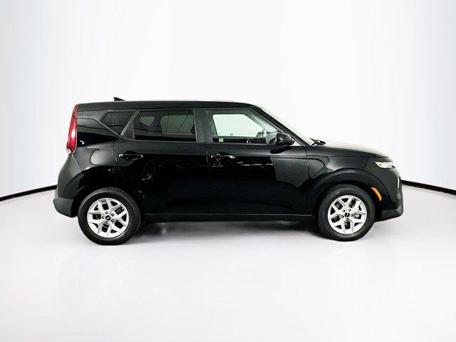 used 2022 Kia Soul car, priced at $13,487