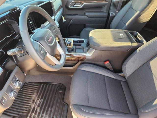 new 2025 GMC Sierra 1500 car, priced at $45,190
