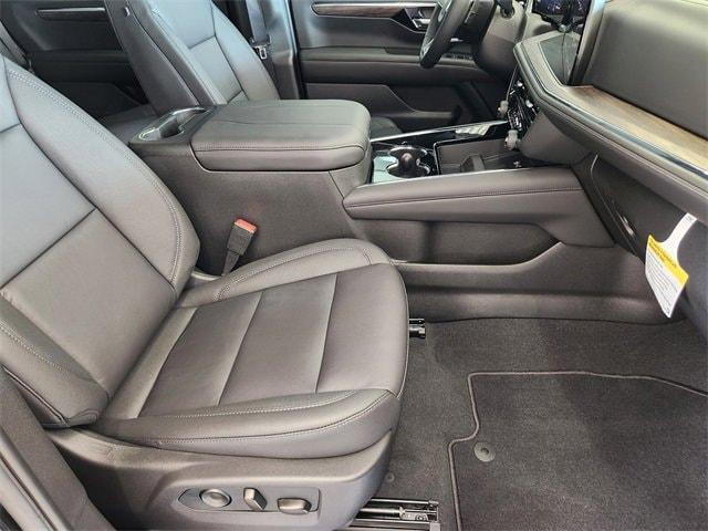 new 2025 Chevrolet Tahoe car, priced at $64,380
