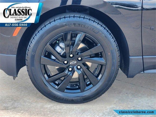 used 2024 Chevrolet Equinox car, priced at $22,300