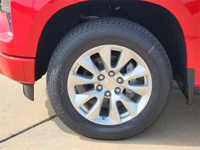 new 2026 Chevrolet Silverado 1500 car, priced at $36,195