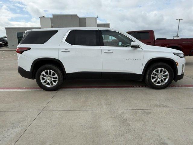 used 2023 Chevrolet Traverse car, priced at $28,900