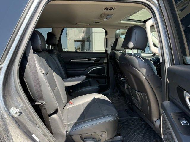 used 2024 Kia Telluride car, priced at $35,900