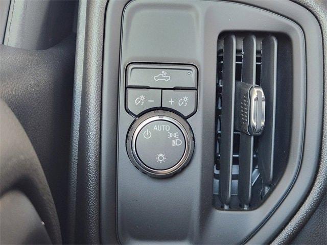 new 2025 Chevrolet Silverado 1500 car, priced at $30,270