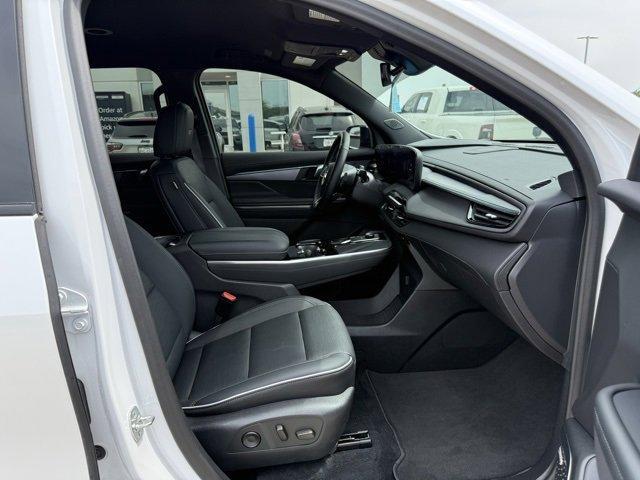 used 2025 Buick Enclave car, priced at $46,900