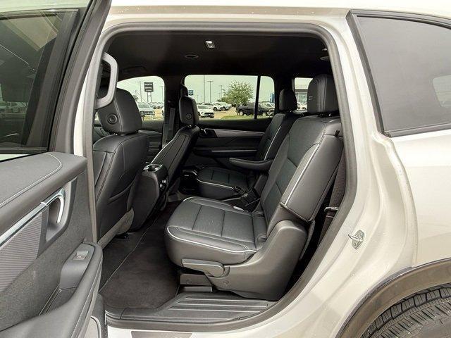 used 2025 Buick Enclave car, priced at $46,900