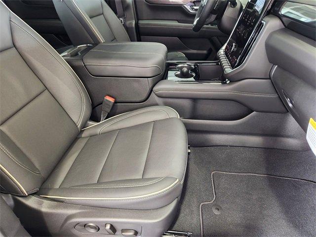 new 2025 GMC Yukon XL car, priced at $79,605
