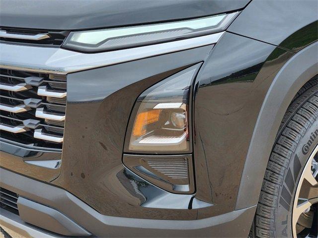 new 2026 Chevrolet Equinox car, priced at $32,645