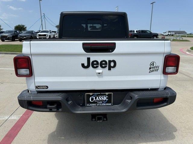 used 2022 Jeep Gladiator car, priced at $35,500