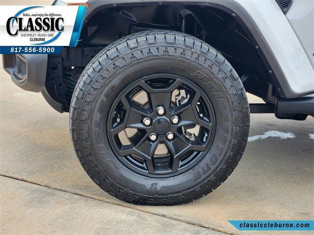 used 2022 Jeep Gladiator car, priced at $33,500