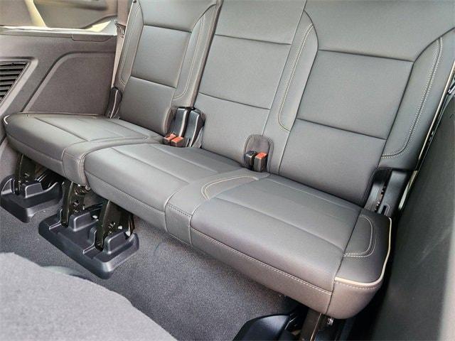 new 2025 GMC Yukon car, priced at $73,040