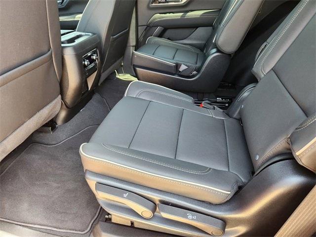new 2025 GMC Yukon car, priced at $73,040