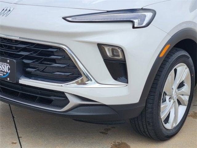 new 2025 Buick Encore GX car, priced at $22,125