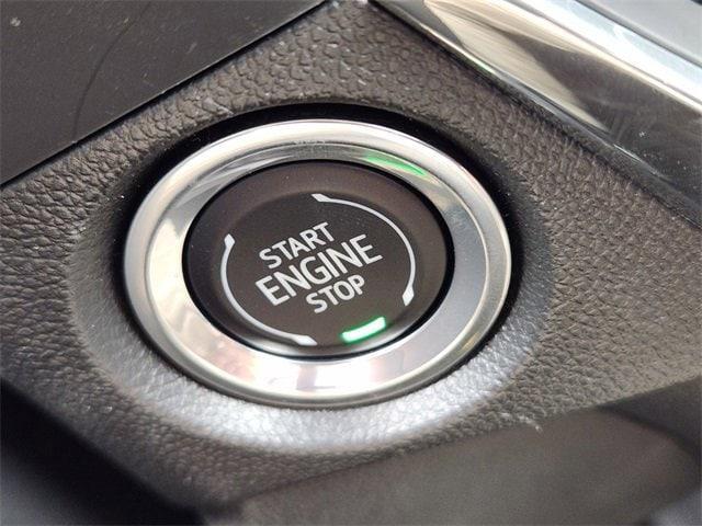 new 2025 Buick Encore GX car, priced at $22,125