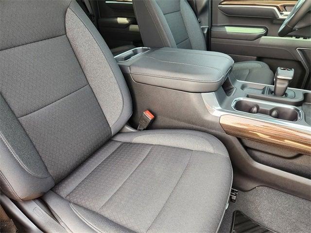 new 2025 Chevrolet Silverado 1500 car, priced at $45,310