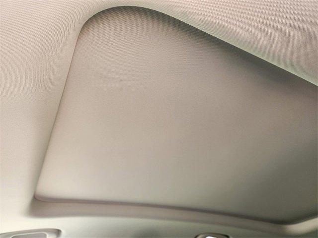 new 2025 Buick Envision car, priced at $45,595