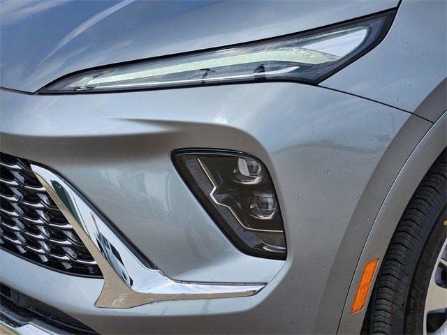 new 2025 Buick Envision car, priced at $45,595