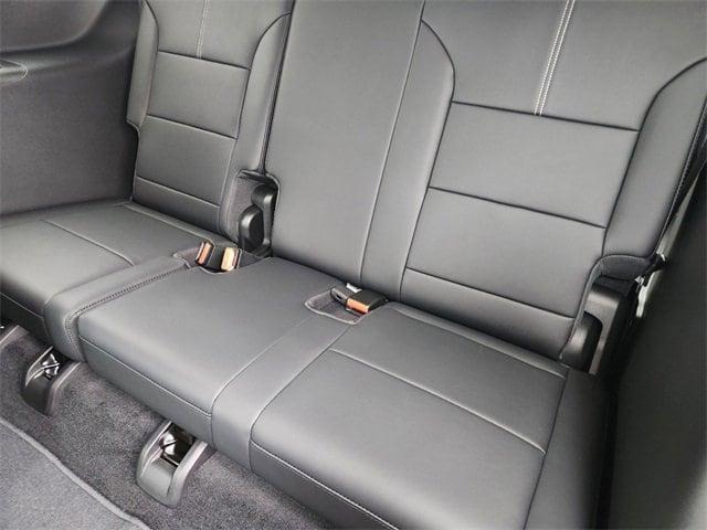 new 2025 GMC Acadia car, priced at $52,580