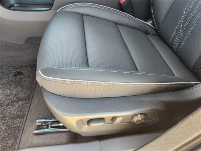 new 2025 Buick Envision car, priced at $45,595