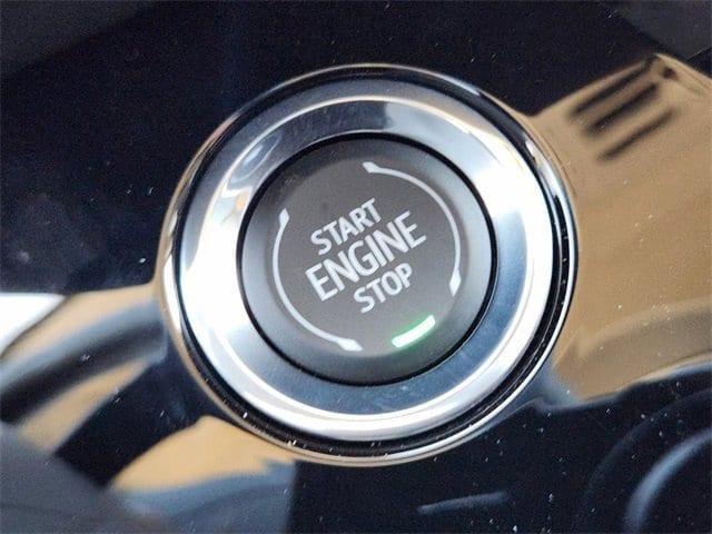 new 2025 Buick Envision car, priced at $45,595