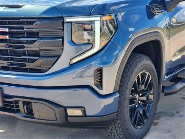 new 2026 GMC Sierra 1500 car, priced at $39,800