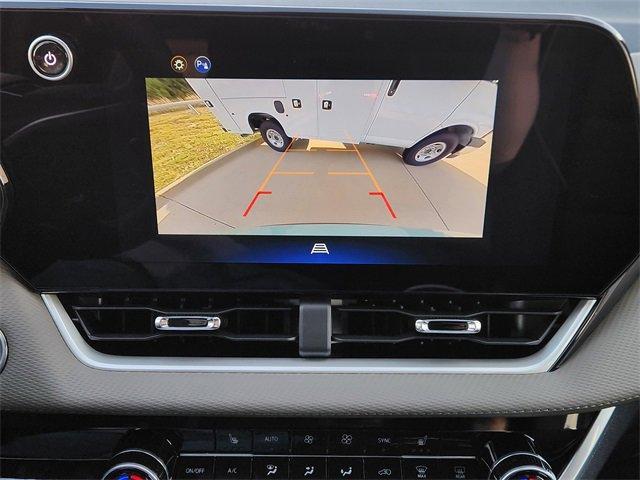 new 2026 Chevrolet Equinox car, priced at $28,384