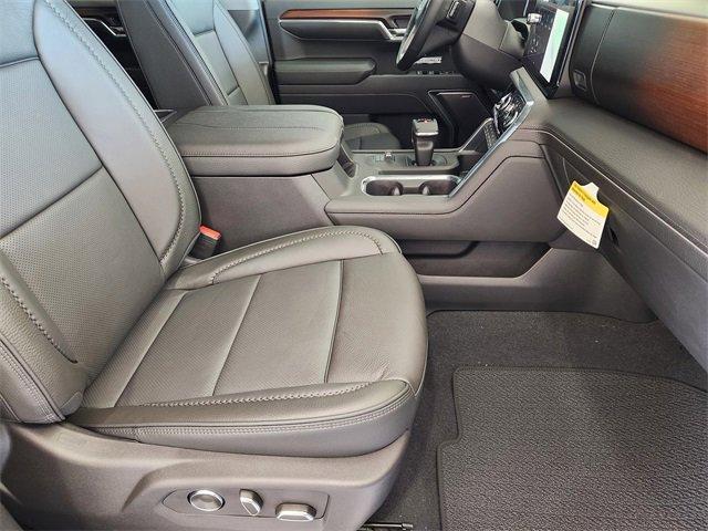 new 2025 GMC Sierra 1500 car, priced at $66,395