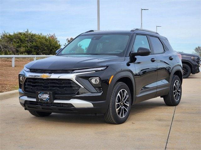 new 2025 Chevrolet TrailBlazer car, priced at $26,385