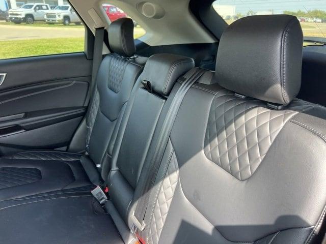 used 2024 Ford Edge car, priced at $27,900